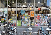 Affiches en librairie